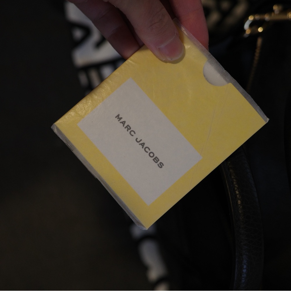 Marc Jacobs The Leather Tote Bag - Picture 12 of 13